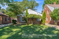 Building Photo - 1152 Elmwood Rd