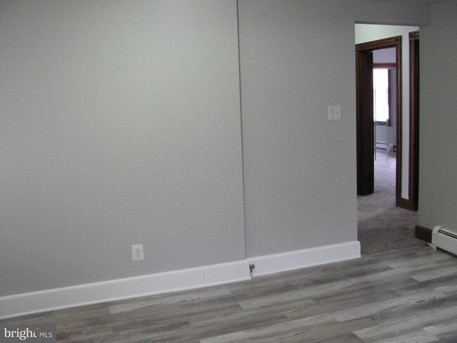 Building Photo - 516 Morgan Ave