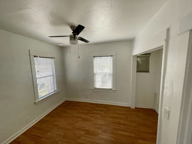 Building Photo - 2-BR Upstairs Unit with Garage in Heart of...