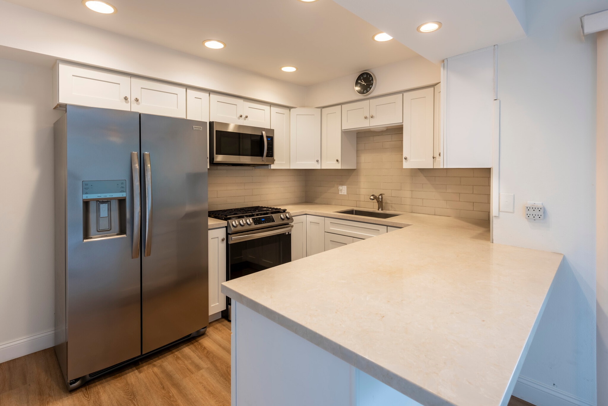 Building Photo - 2201 Via Carrillo