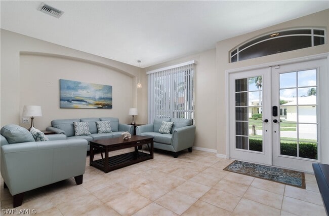 Building Photo - 121 June Ct