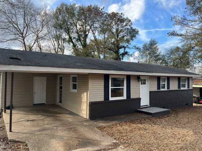 Building Photo - **ON HOLD**3 Bedroom / 1 Bathroom Home for Rent in Columbus, GA***