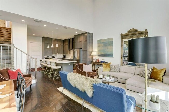 Building Photo - 4709 Unity Cir