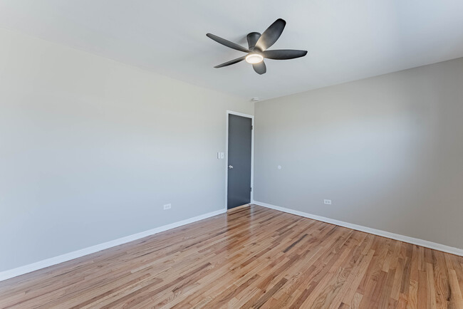 Building Photo - 2036 N 72nd Ct