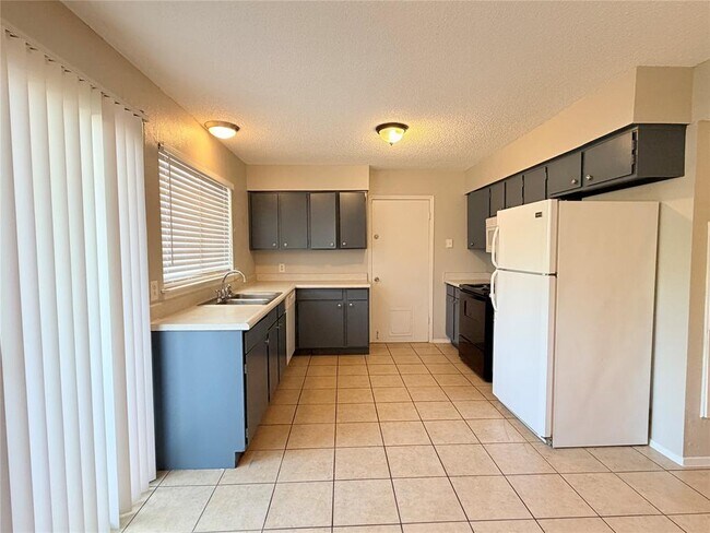Building Photo - 9626 Covey Ridge Ln