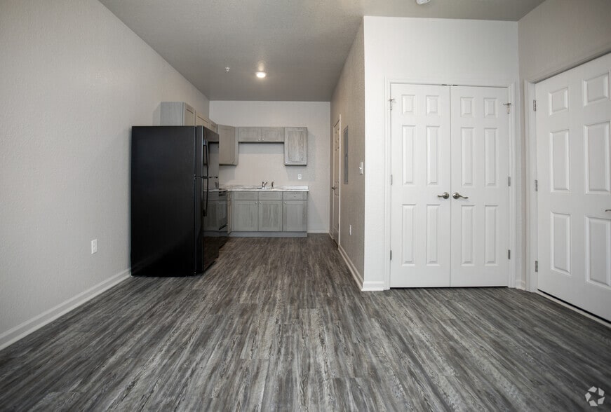 Studio-359SF - MGVG Moultrie Valley