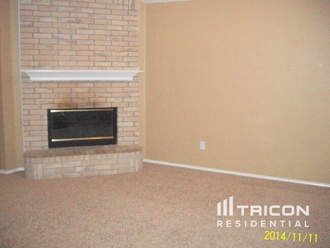 Building Photo - 746 Catalina Dr