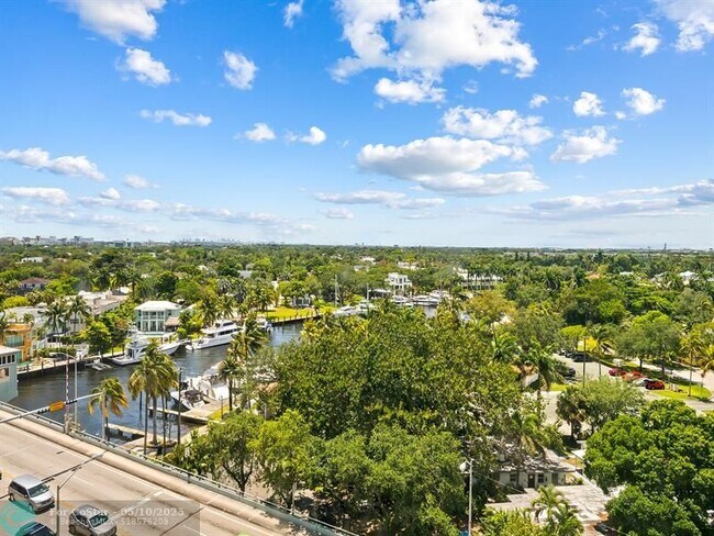 Building Photo - 600 W Las Olas Blvd