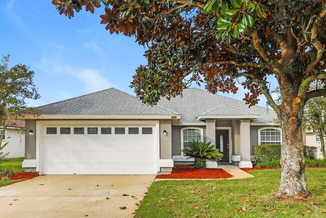 Building Photo - 909 Mackinaw Trail