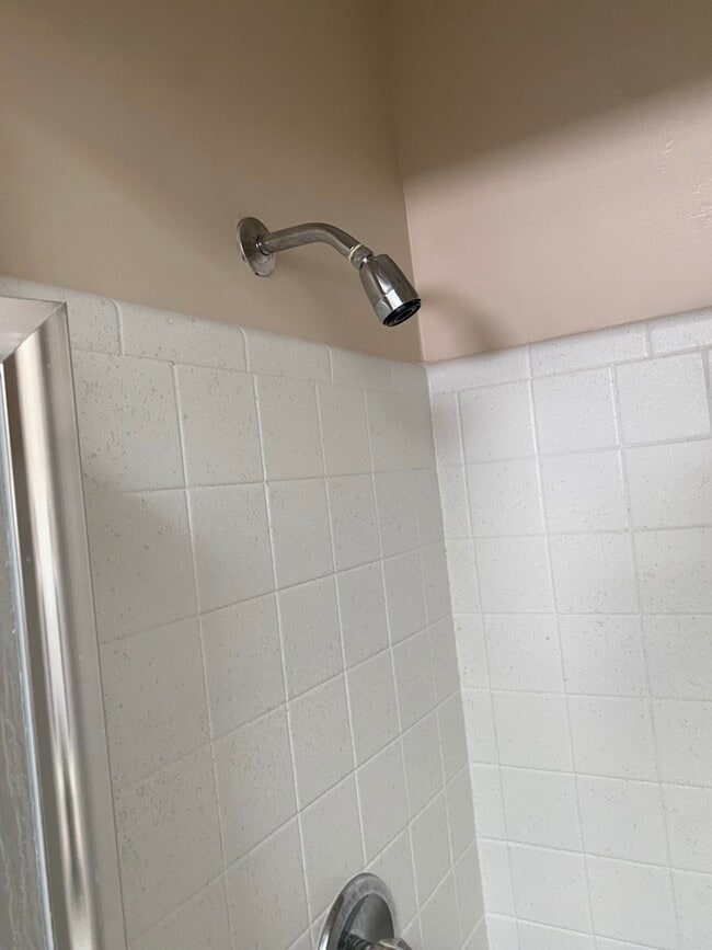 Building Photo - 205 Patio Pl