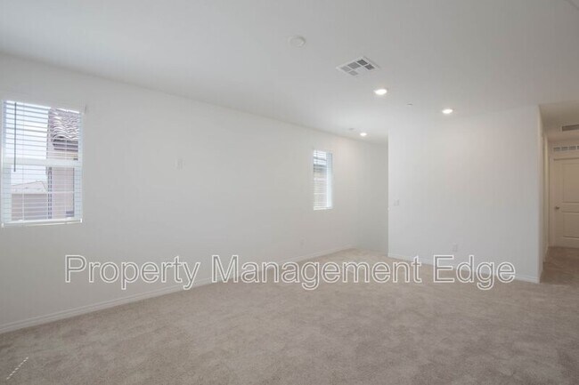 Building Photo - 30128 Bonita Spgs St