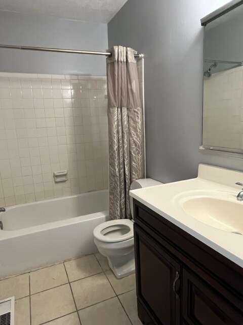 Building Photo - 18451 Stone Hollow Dr