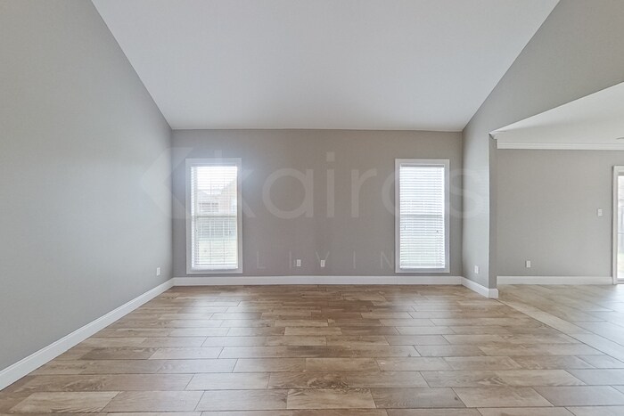 Building Photo - 97 Cottonwood Dr