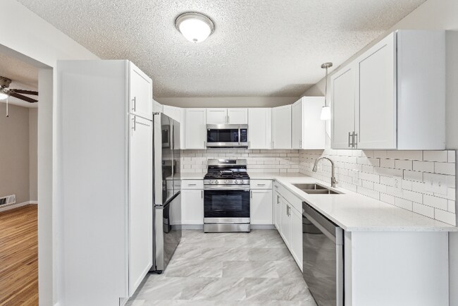 Building Photo - 8801 Madison St NE