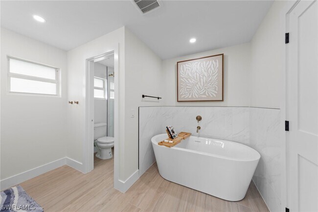 Building Photo - 548 Boulder Dr