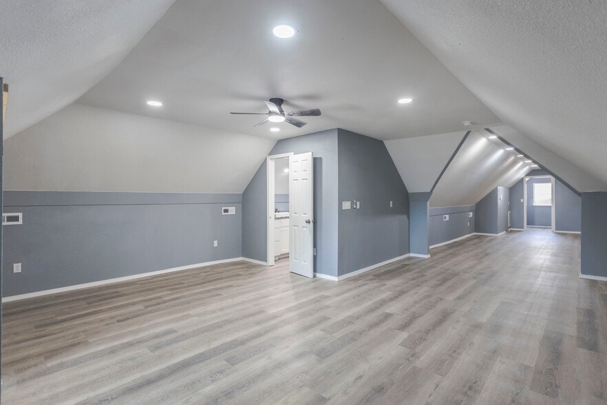 Bedroom 4/Loft - 1014 S Chester St