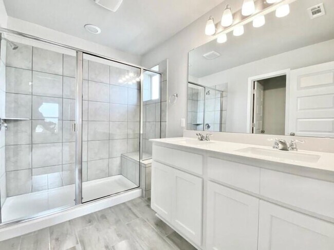 Building Photo - 2525 Pecan Island Dr