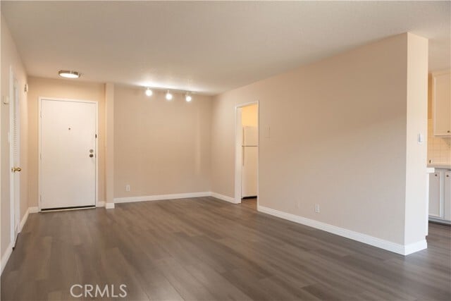 Building Photo - 2386 E Del Mar Blvd