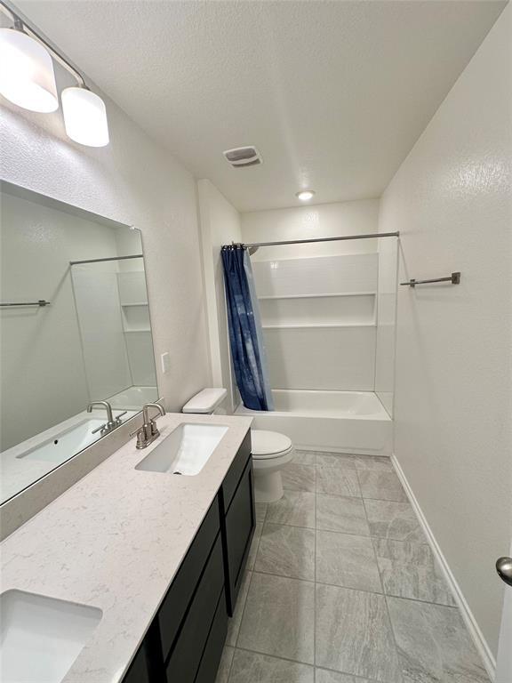 Building Photo - 4406 Venticano Pl