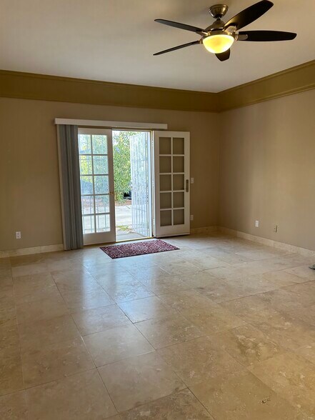 Entrance - 34545 Linda Rosea Rd