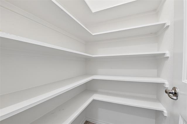 Building Photo - 2153 Colby Ln