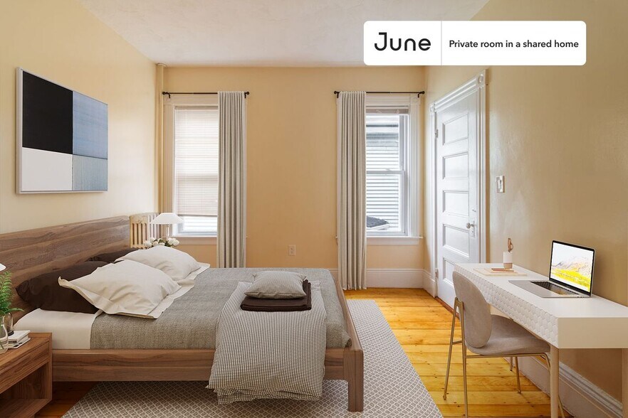 Primary Photo - Room in Shared 4 bed/1 bath home