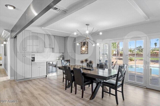 Building Photo - 6149 E Delcoa Ave