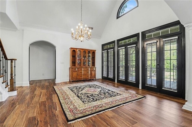 Building Photo - 3950 Spalding Dr