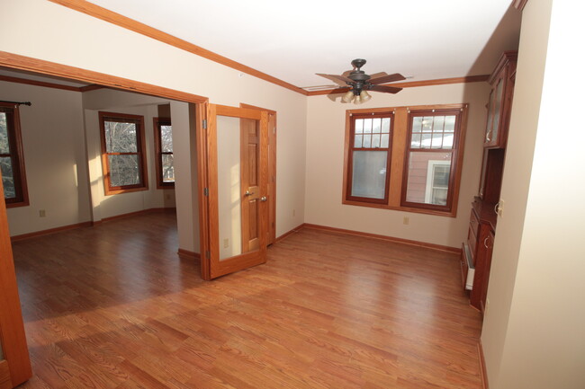 Building Photo - 543 N 33rd St