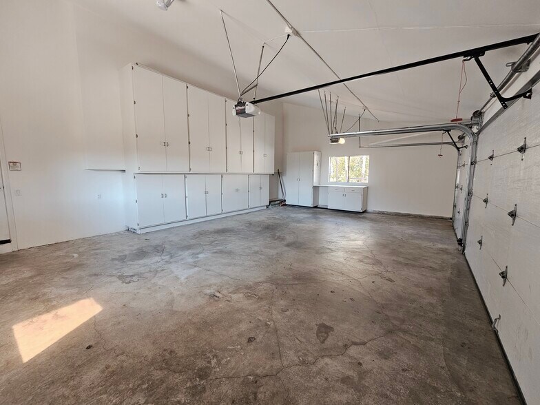 Building Photo - 3622 Roberts View Pl