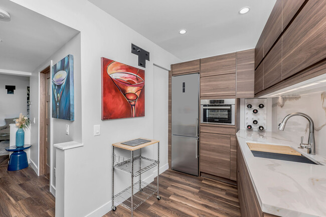 Lower Level Kitchen - 3212 Wrightwood Dr