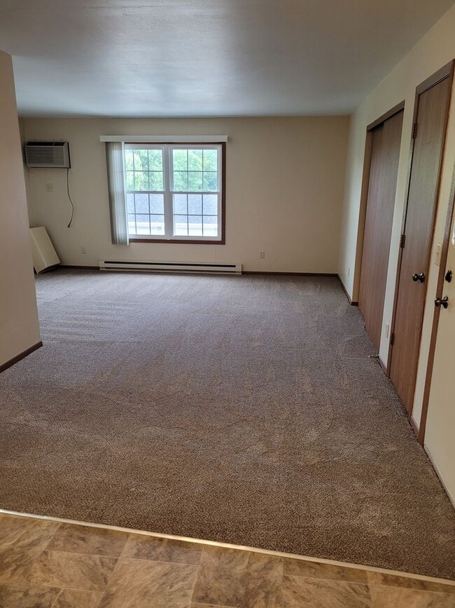 Building Photo - 2240 Sylvan Way