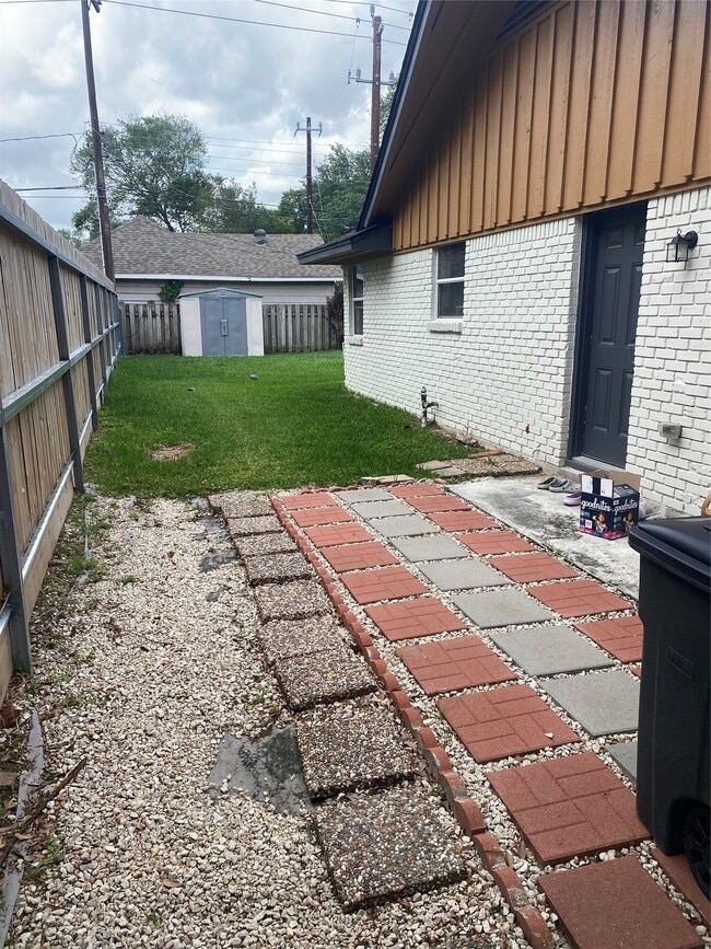 Building Photo - 12930 Kimberley Ln