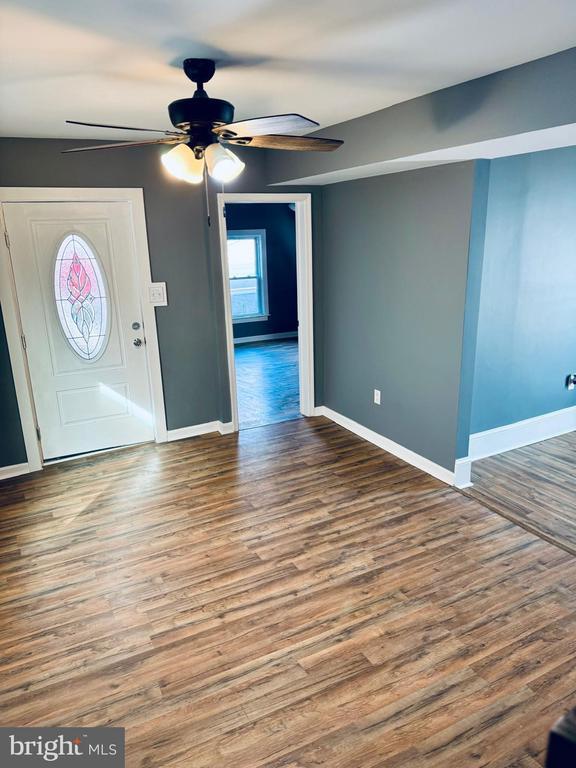 Building Photo - 3392 N Main St