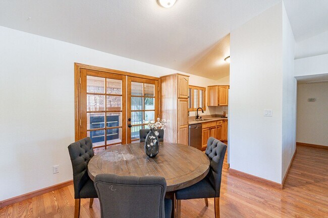 Building Photo - Gem in Fountain Hills!