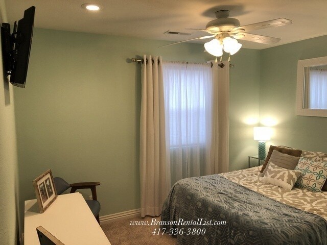Building Photo - Now Leasing for August!!!