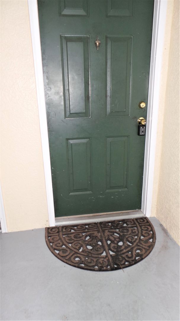 Building Photo - Beautiful 2/2 Ground Floor Condo in Gated Bella Terra Community-Orlando!