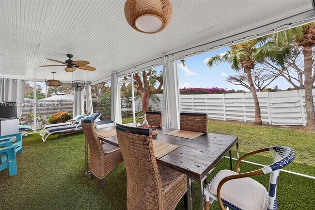 Building Photo - 14610 SW 145th Pl