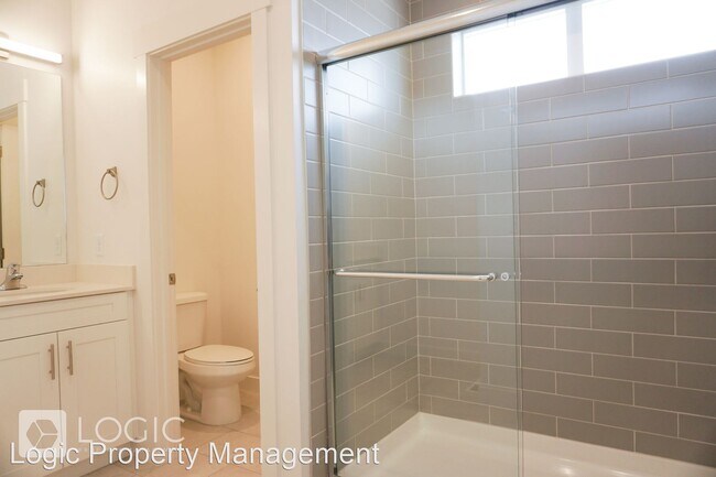 Building Photo - 3 br, 2.5 bath House - 5488 W Ace Court