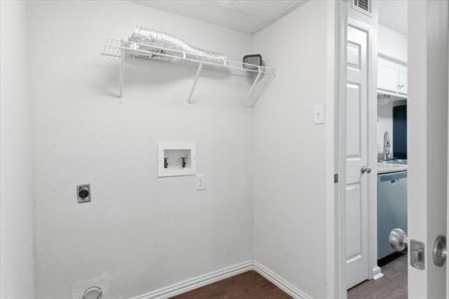 Building Photo - 1200 Tyra Ln