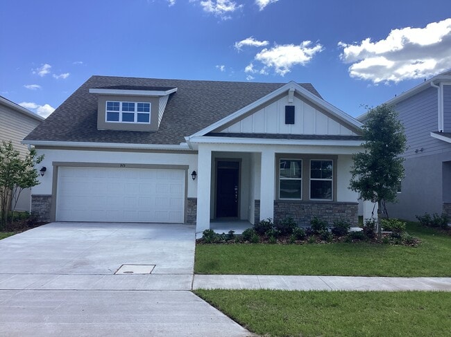 Building Photo - 915 Heavenly Dr
