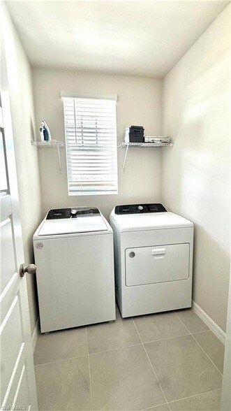 Building Photo - 44440 Cable Crk Dr