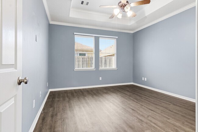 Building Photo - 4702 Arbor Ln