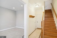 Building Photo - 11 Gardenside Pl