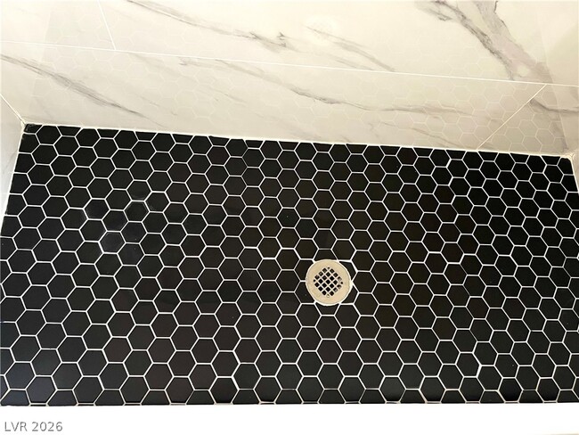 Building Photo - 428 S Beaumont St