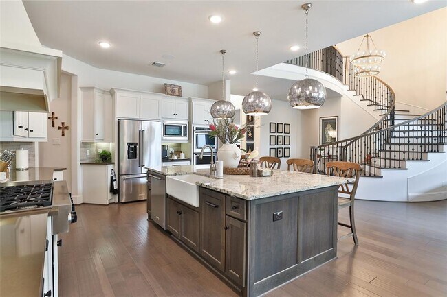 Building Photo - 13011 Mustang River Dr