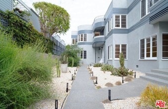 Building Photo - 1021 17th St