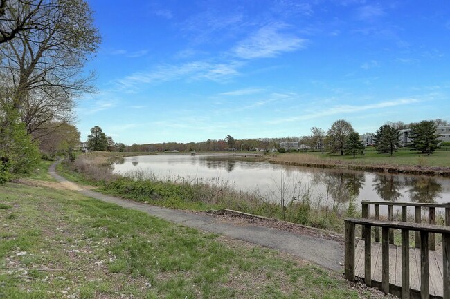 Building Photo - Gorgeous 5 Bedroom In Harford County Ready...