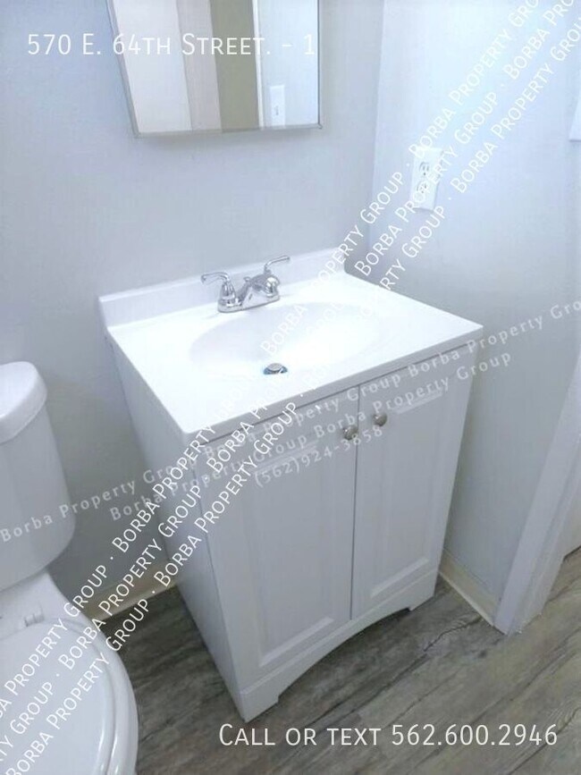 Building Photo - 570 E 64th St