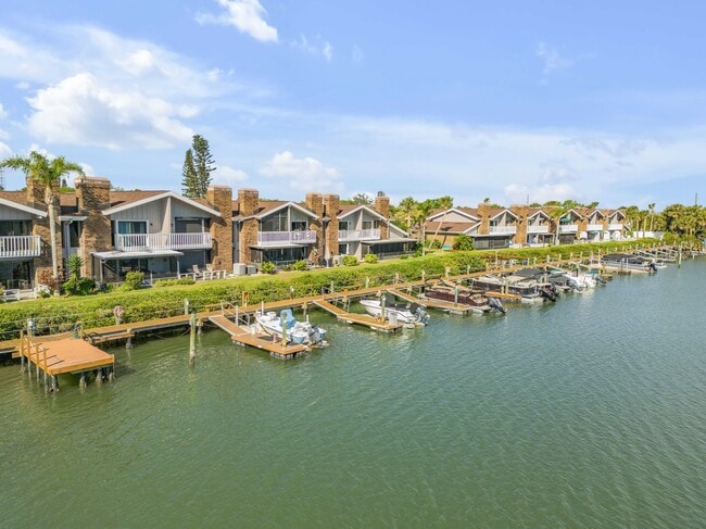 Building Photo - 129 Lagoon Ct